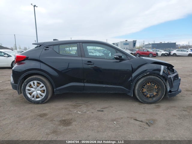 12604704 :رقم المزاد ، NMTKHMBX5KR066254 vin ، 2019 Toyota C-hr Xle/le/limited مزاد بيع