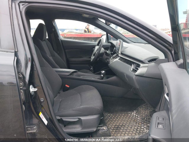 12604704 :رقم المزاد ، NMTKHMBX5KR066254 vin ، 2019 Toyota C-hr Xle/le/limited مزاد بيع