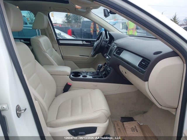 Aukcja sprzedaży 2011 Volkswagen Touareg 3.0 Tdi Comfortline/3.0 Tdi Execline/3.0 Tdi Highline, vin: WVGDK9BP5BD002165, numer aukcji: 12604710