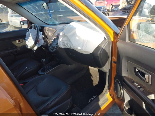 2011 Kia Soul მანქანა იყიდება აუქციონზე, vin: KNDJT2A20B7225102, აუქციონის ნომერი: 12542080
