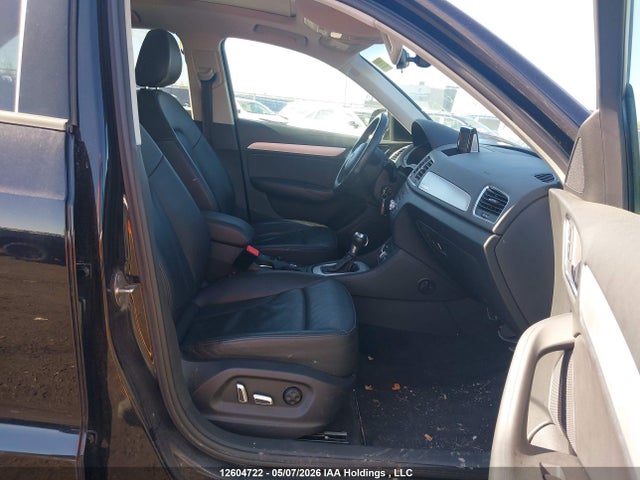 WA1ECCFS2JR011953 Audi Q3 PREMIUM