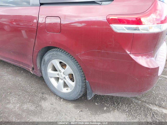 2011 Toyota Sienna V6 7 Passenger მანქანა იყიდება აუქციონზე, vin: 5TDZK3DC8BS024358, აუქციონის ნომერი: 12604741