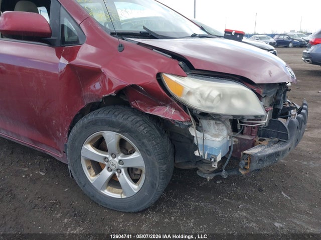 2011 Toyota Sienna V6 7 Passenger მანქანა იყიდება აუქციონზე, vin: 5TDZK3DC8BS024358, აუქციონის ნომერი: 12604741