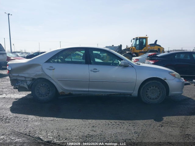 2004 Toyota Camry Le/se/xle მანქანა იყიდება აუქციონზე, vin: 4T1BE32K64U922308, აუქციონის ნომერი: 12582539