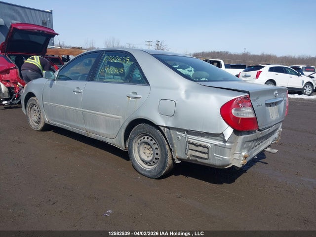 2004 Toyota Camry Le/se/xle მანქანა იყიდება აუქციონზე, vin: 4T1BE32K64U922308, აუქციონის ნომერი: 12582539