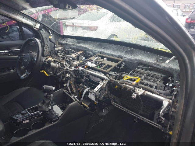 12604765 :رقم المزاد ، KNDPVCAF7P7126815 vin ، 2023 Kia Sportage Ex مزاد بيع