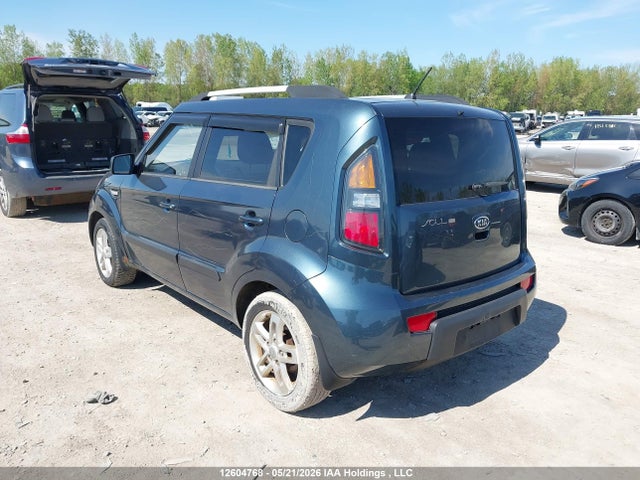 2011 Kia Soul მანქანა იყიდება აუქციონზე, vin: KNDJT2A22B7290114, აუქციონის ნომერი: 12604768