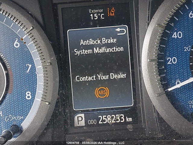 5TDKZ3DC6JS941360 Toyota Sienna Le 8-passenger