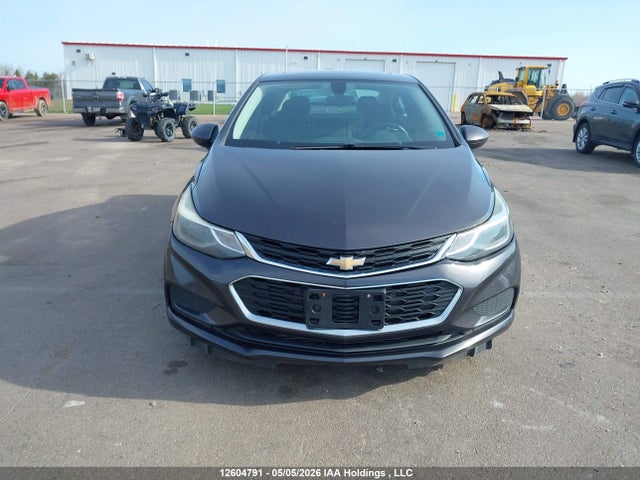 Aukcja sprzedaży 2017 Chevrolet Cruze Lt Auto, vin: 1G1BE5SM1H7104564, numer aukcji: 12604791
