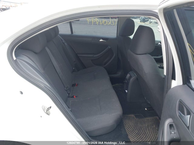 3VW2K7AJ7EM300462 Volkswagen Jetta 2.0l Trendline+