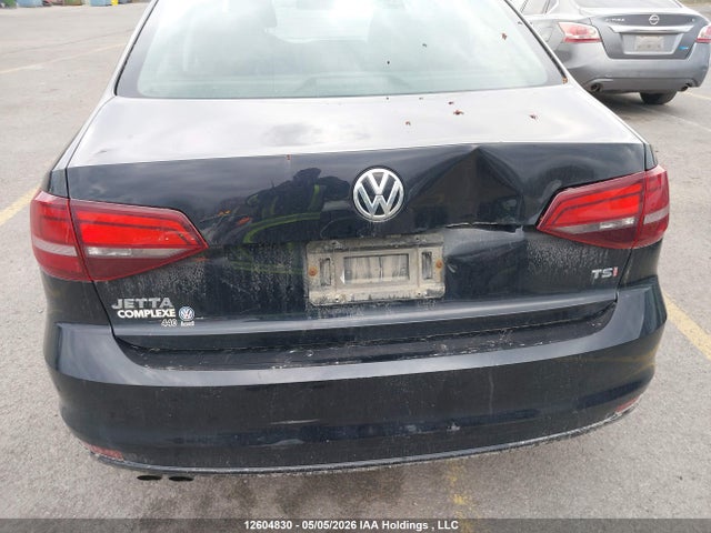 3VW167AJ8HM204635 Volkswagen Jetta