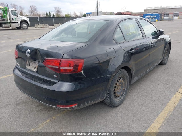 3VW167AJ8HM204635 Volkswagen Jetta