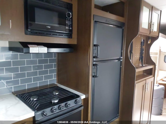 Продаж на аукціоні авто 2018 Forest River Tracer, vin: 5ZT2TRSB6JB514152, номер лоту: 12604838