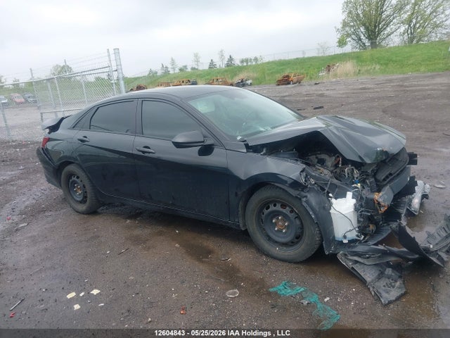 KMHLM4AG4MU083611 Hyundai Elantra Preferred Ivt