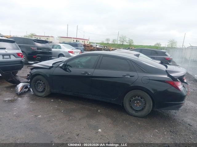 KMHLM4AG4MU083611 Hyundai Elantra Preferred Ivt