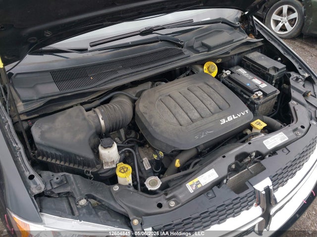 12604845 :رقم المزاد ، 2C4RDGBG7HR877231 vin ، 2017 Dodge Grand Caravan Se مزاد بيع