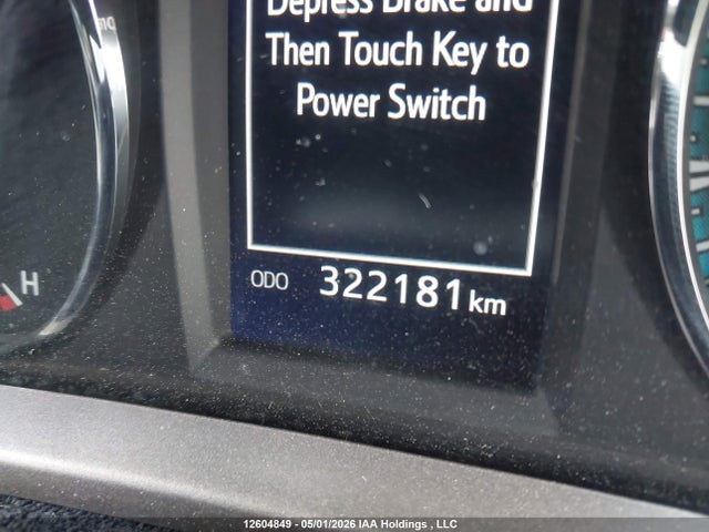 12604849 :رقم المزاد ، JTMDJREV1JD245245 vin ، 2018 Toyota Rav4 Hv Limited مزاد بيع