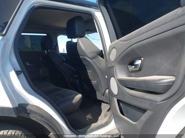 SALVP2BG2HH208202 Land Rover Range Rover Evoque Se