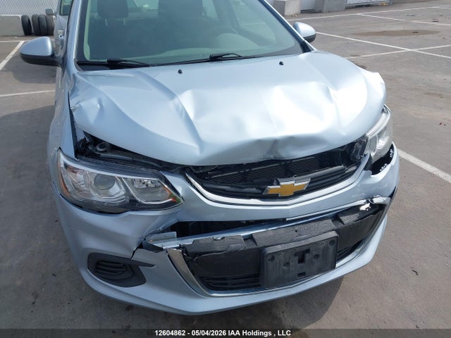 1G1JD5SH2J4105148 Chevrolet Sonic Lt Auto