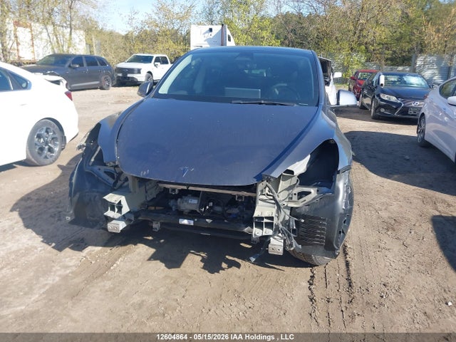 12604864 :رقم المزاد ، 7SAYGDEF4NF506316 vin ، 2022 Tesla Model Y Performance مزاد بيع