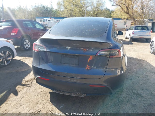 12604864 :رقم المزاد ، 7SAYGDEF4NF506316 vin ، 2022 Tesla Model Y Performance مزاد بيع