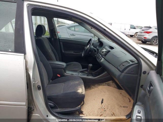 12604894 :رقم المزاد ، JTDBE32KX30200429 vin ، 2003 Toyota Camry Le/xle مزاد بيع