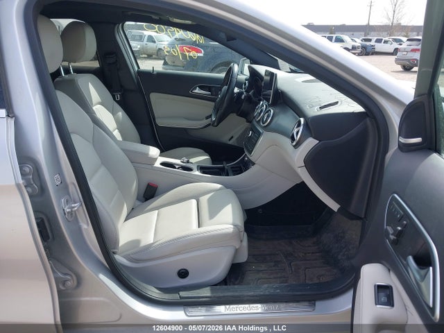 WDCTG4GB6GJ205828 Mercedes-Benz Gla 250 4matic