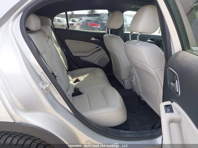 WDCTG4GB6GJ205828 Mercedes-Benz Gla 250 4matic