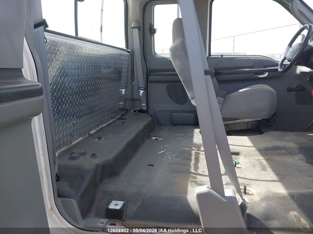 Продажа на аукционе авто 2005 Ford F250 Super Duty, vin: 1FTSX21575EB27798, номер лота: 12604902