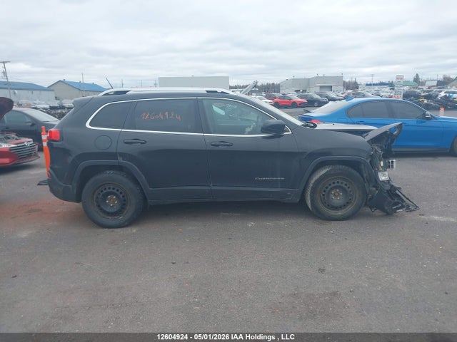 1C4PJMCS0FW687924 Jeep Cherokee Latitude