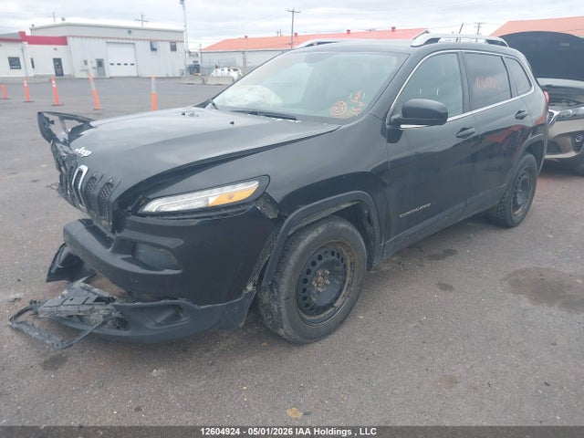1C4PJMCS0FW687924 Jeep Cherokee Latitude