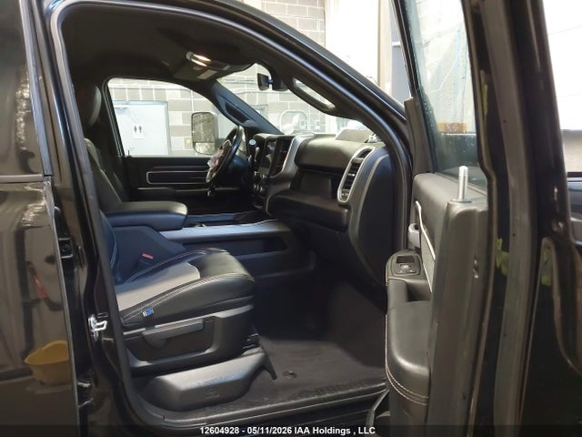 12604928 :رقم المزاد ، 3C63R3DL7MG626338 vin ، 2021 Ram 3500 Big Horn مزاد بيع
