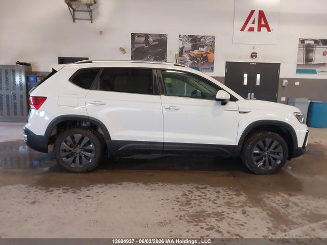 12604937 :رقم المزاد ، 3VVEX7B25RM035217 vin ، 2024 Volkswagen Taos Se مزاد بيع