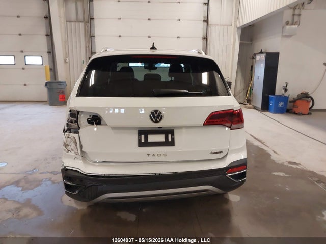 12604937 :رقم المزاد ، 3VVEX7B25RM035217 vin ، 2024 Volkswagen Taos Se مزاد بيع