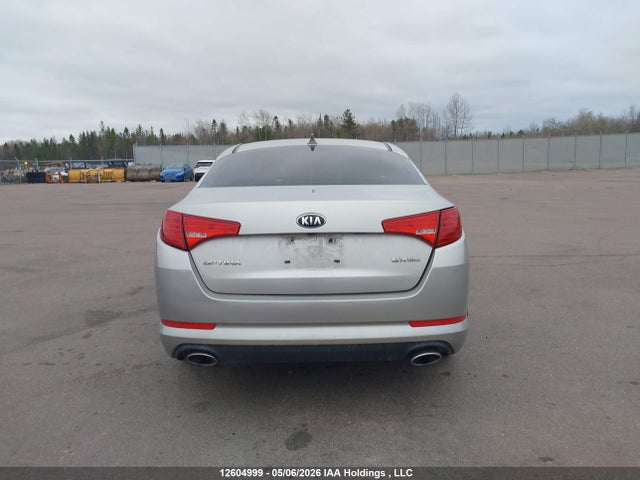 12604999 :رقم المزاد ، KNAGN4A77D5425451 vin ، 2013 Kia Optima Ex مزاد بيع