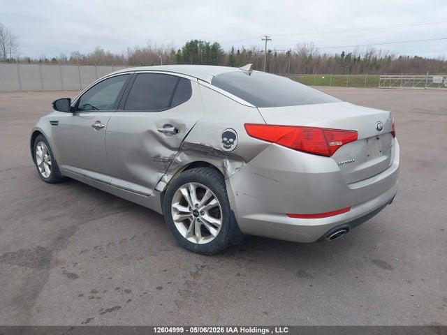 12604999 :رقم المزاد ، KNAGN4A77D5425451 vin ، 2013 Kia Optima Ex مزاد بيع