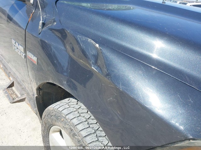 12597505 :رقم المزاد ، 3C6RR7KT4HG559823 vin ، 2017 Ram 1500 St مزاد بيع