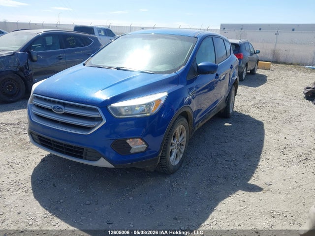 1FMCU9G95HUE27166 Ford ESCAPE SE