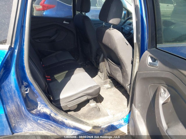 1FMCU9G95HUE27166 Ford ESCAPE SE