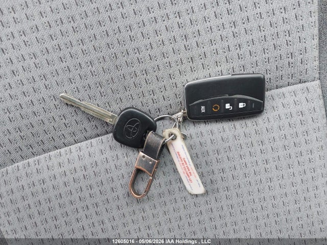 12605016 :رقم المزاد ، 2T1BR32E67C805770 vin ، 2007 Toyota Corolla Ce/le/s مزاد بيع