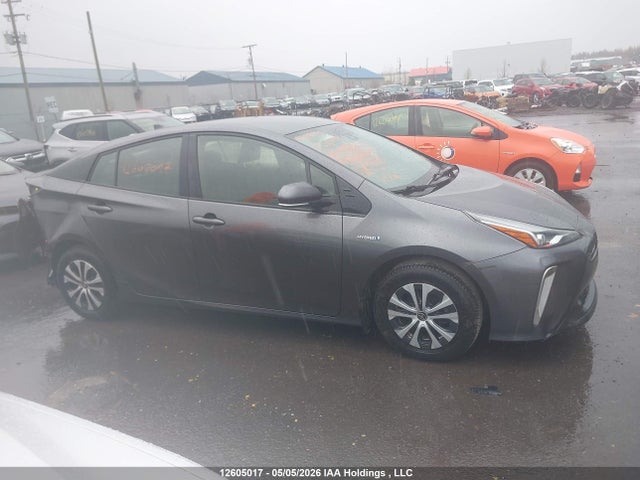 JTDL9RFU6K3001382 Toyota Prius