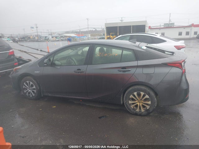 JTDL9RFU6K3001382 Toyota Prius