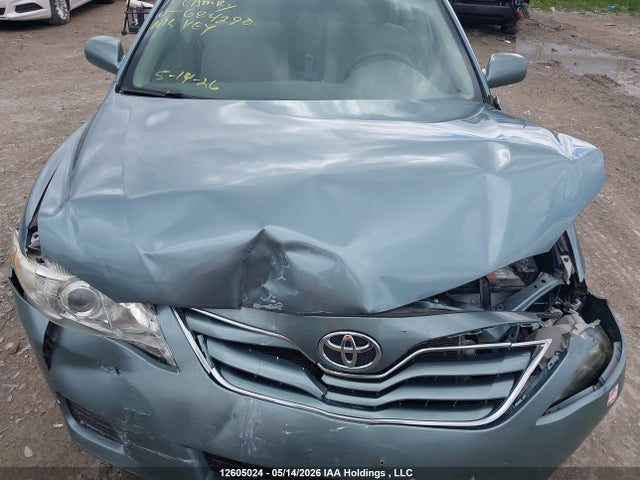 12605024 :رقم المزاد ، 4T1BF3EK8BU684290 vin ، 2011 Toyota Camry مزاد بيع