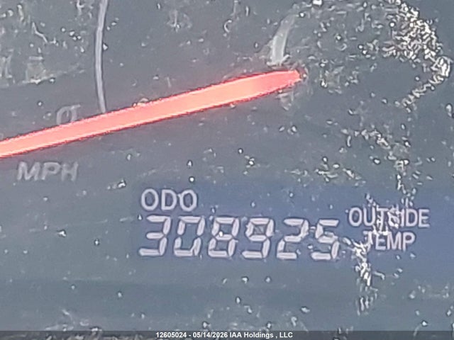 12605024 :رقم المزاد ، 4T1BF3EK8BU684290 vin ، 2011 Toyota Camry مزاد بيع