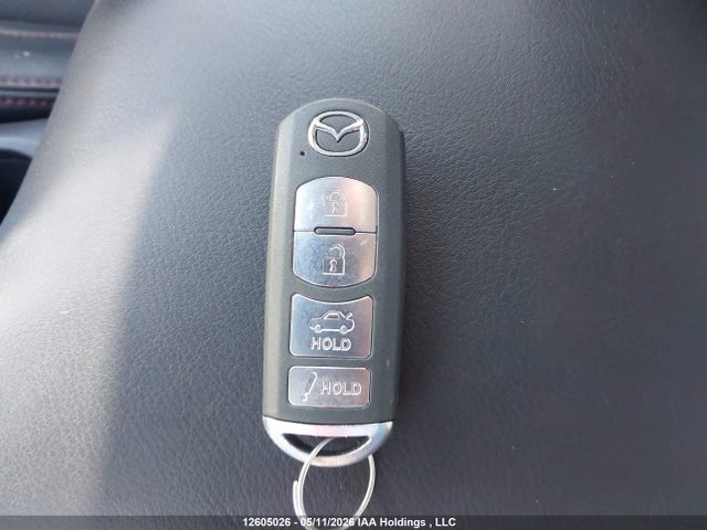 JM1BM1W33E1196411 Mazda Mazda3 Gt-sky