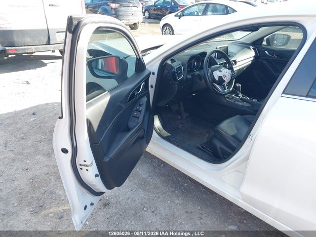 JM1BM1W33E1196411 Mazda Mazda3 Gt-sky