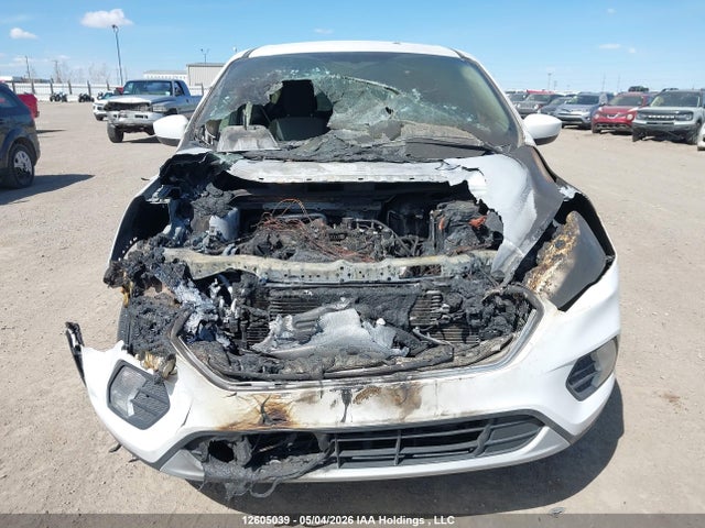 Продажа на аукционе авто 2019 Ford Escape Se, vin: 1FMCU9GD5KUB39899, номер лота: 12605039