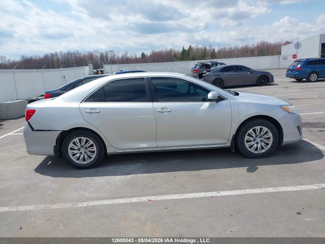 2014 Toyota Camry Le მანქანა იყიდება აუქციონზე, vin: 4T1BF1FK5EU778733, აუქციონის ნომერი: 12605043