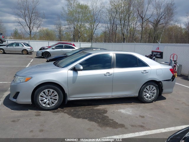 2014 Toyota Camry Le მანქანა იყიდება აუქციონზე, vin: 4T1BF1FK5EU778733, აუქციონის ნომერი: 12605043