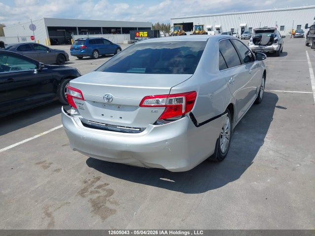 2014 Toyota Camry Le მანქანა იყიდება აუქციონზე, vin: 4T1BF1FK5EU778733, აუქციონის ნომერი: 12605043